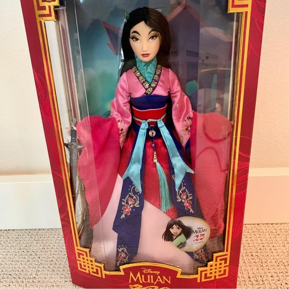 Mulan 25th Anniversary Collectible Display Figure Doll - Picture 1 of 11